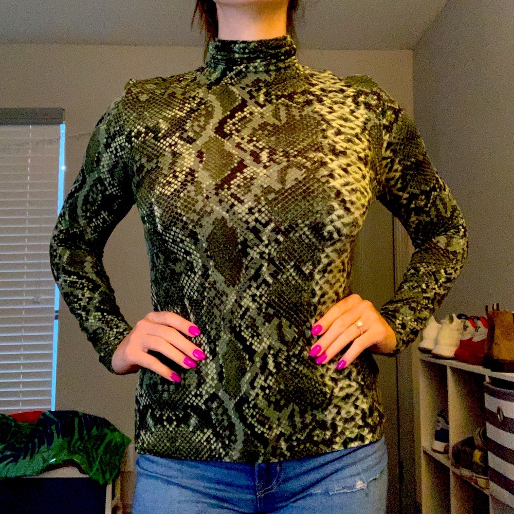 Green snakeskin turtle neck long sleeve